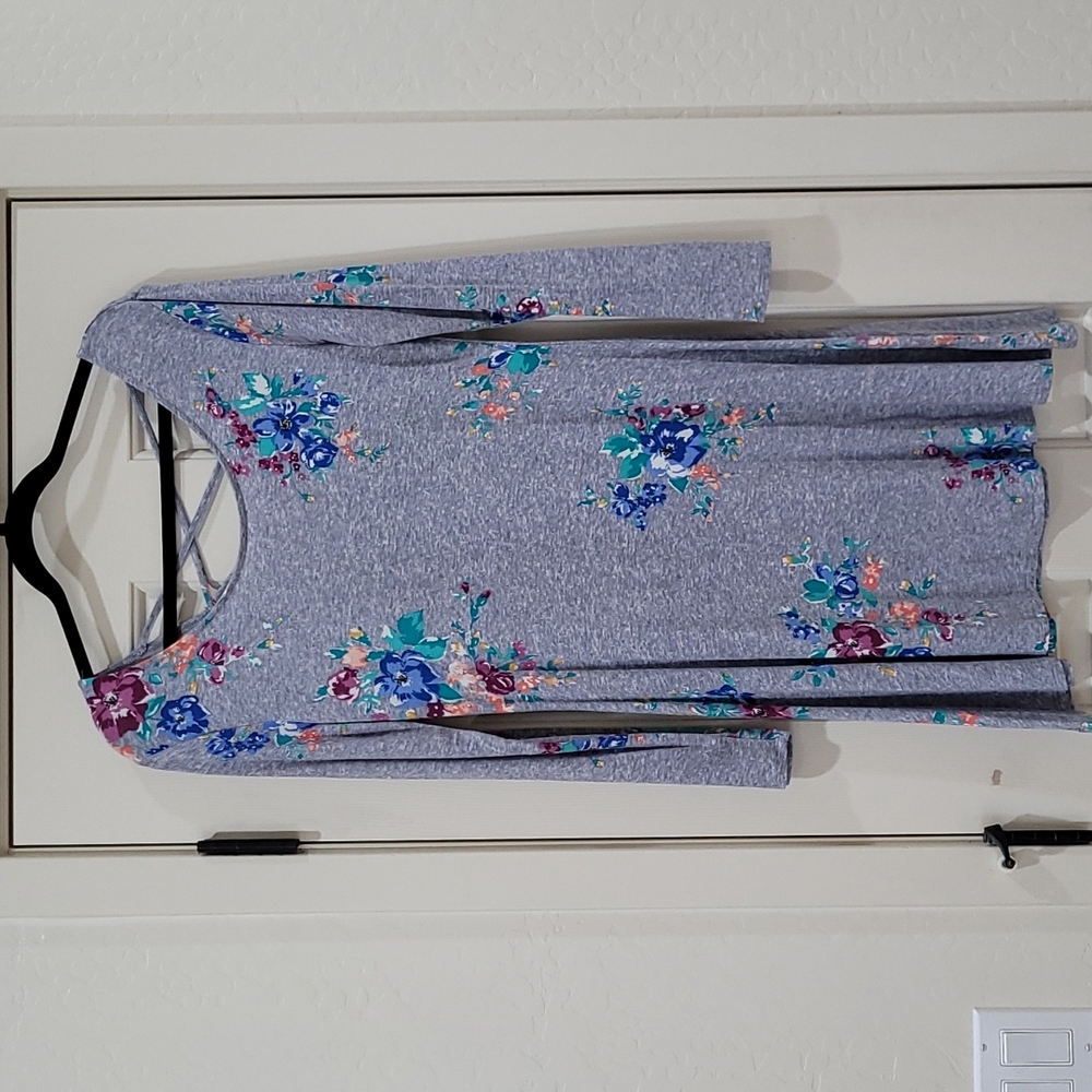 [GUC] SO Long Sleeved Scoop Neck Floral Flared Midi Stretchy Dress Size M